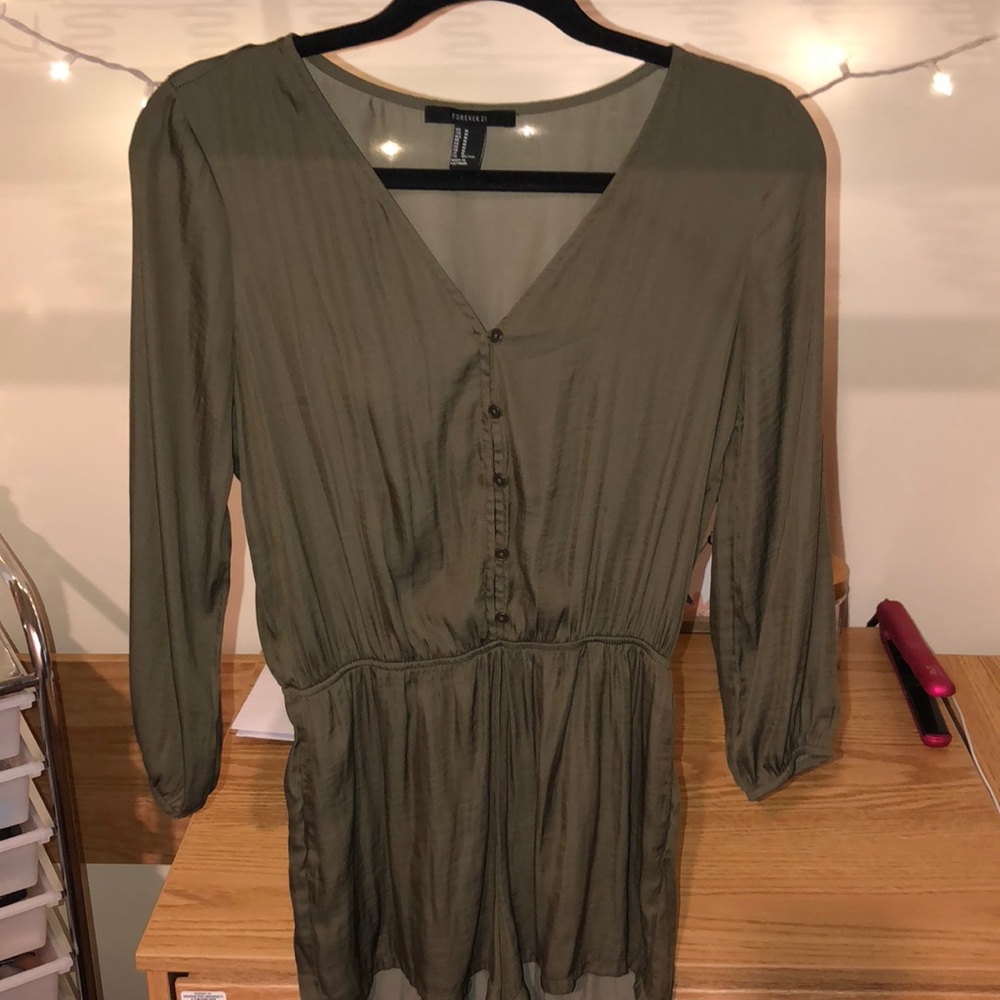 SILKY ROMPER